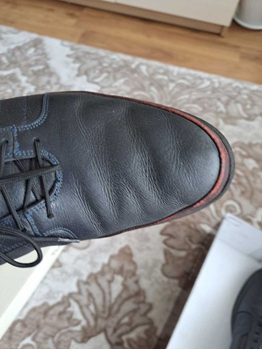 продавам носени обувки черни КАВАЛЕР