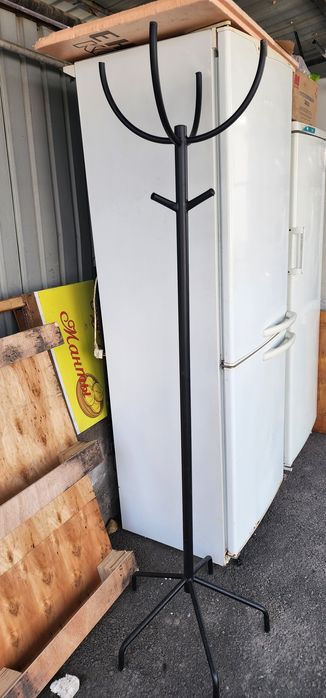 Продам вешельки две штуки