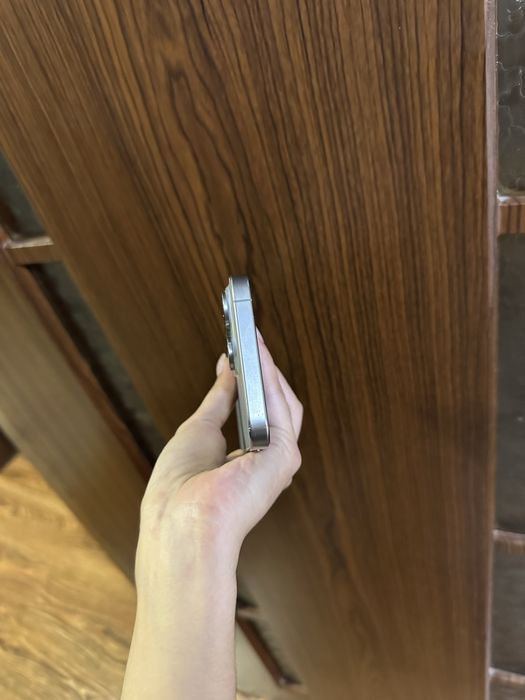 Продаю свой Iphone 15 pro max