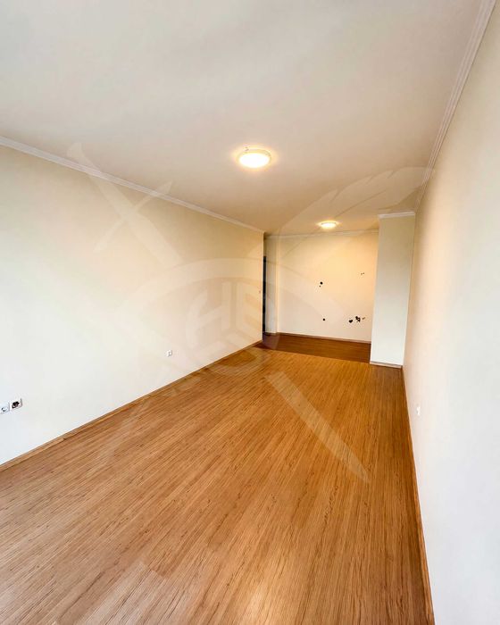 Продава се Двустаен апартамент в к.к. Слънчев бряг - 74 кв.м за 1800 €/кв.м - Снимка #3