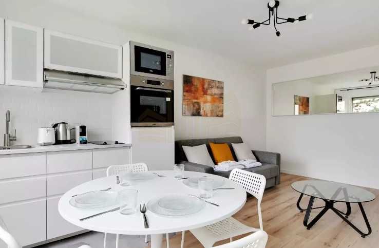 Дава се под наем Четиристаен апартамент в Пловдив, Каменица 2 - 90 кв.м за 498.27 € - Снимка #3