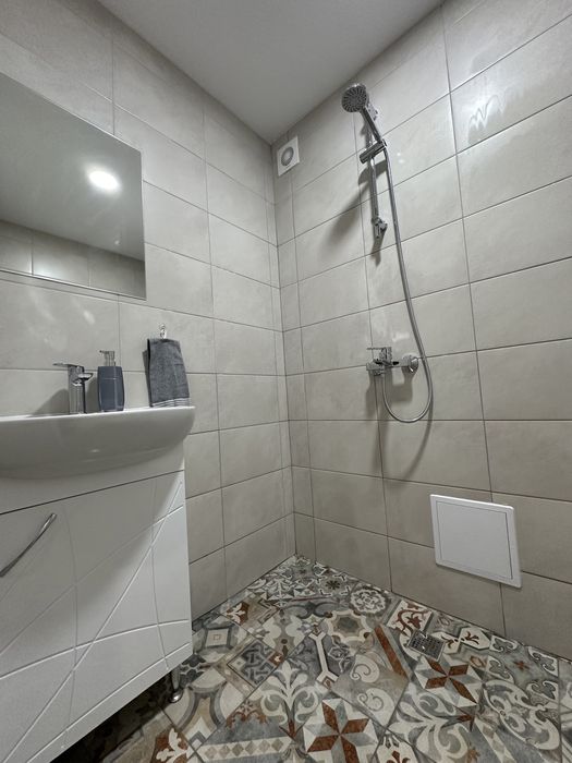 Дава се под наем Едностаен апартамент в София, Фондови жилища - 54 кв.м за 382.5 € - Снимка #3