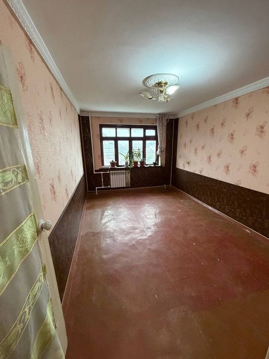 Продаётся 2х комнатная квартира