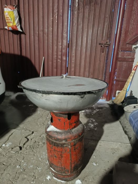 Продам аллюминиевый казан.