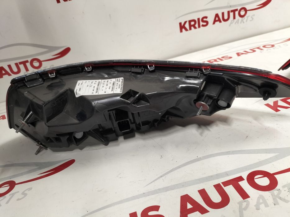 Външен LED Стоп - стопове Mercedes Benz E class W214 /Мерцедес Е класа