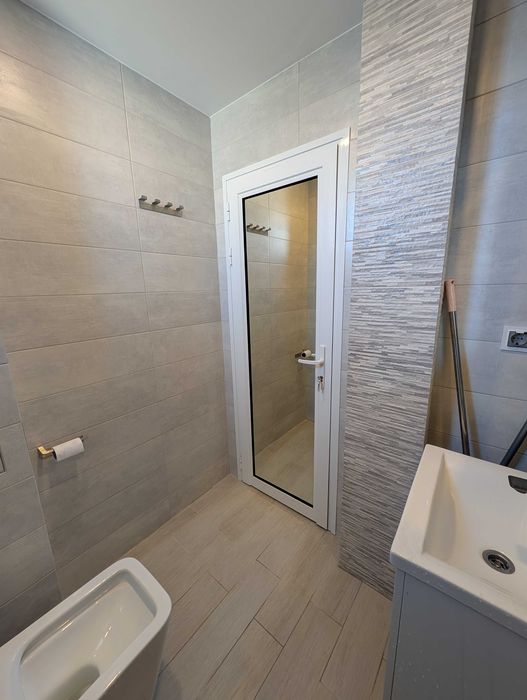 Продава тристаен апартамент в кв. Струмско с АКТ 16