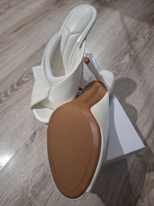 Pantofii stiletto