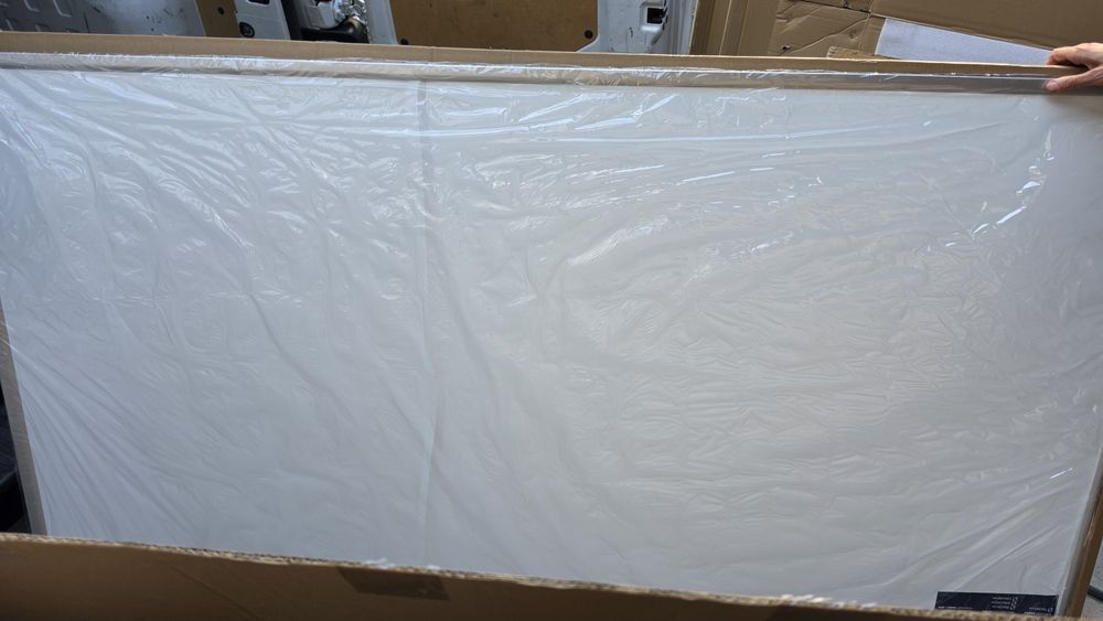 Tabla magnetica 120x 180 noua cu dunga de sus pana jos