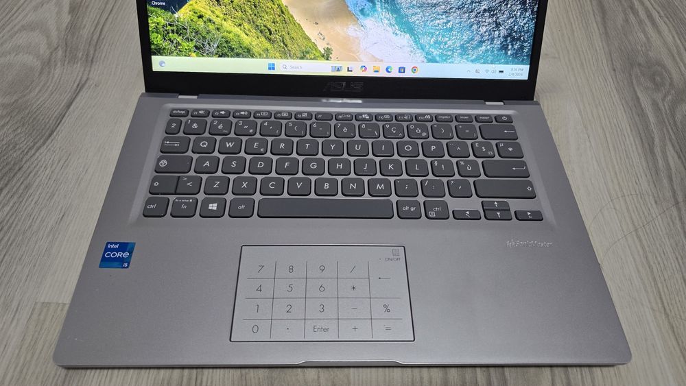 Laptop ultrabook Asus X415, i5 gen11, ecran 14" Fhd, ssd 512, windows1