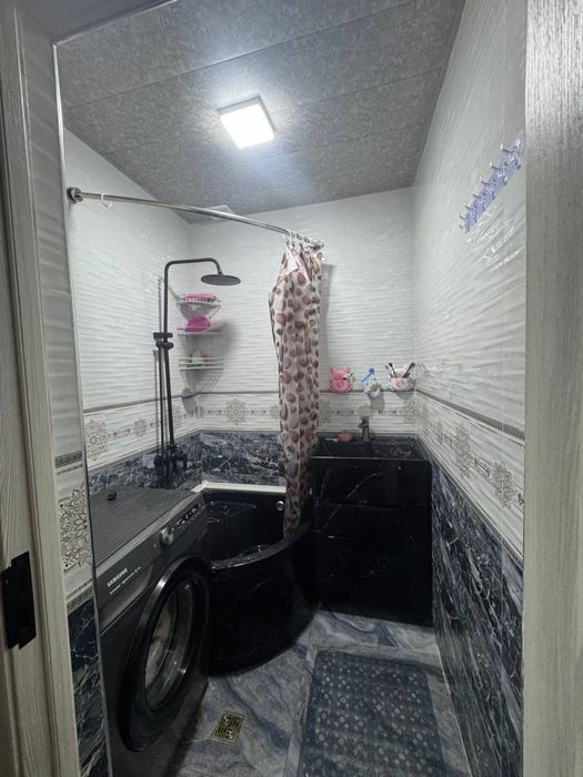 Срочно сотилади 72кв