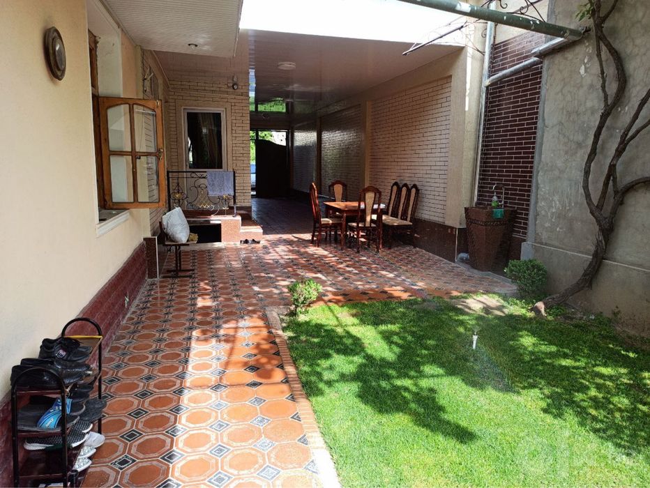 Uchaska sotiladi 2.7 sotx srochno sotiladi