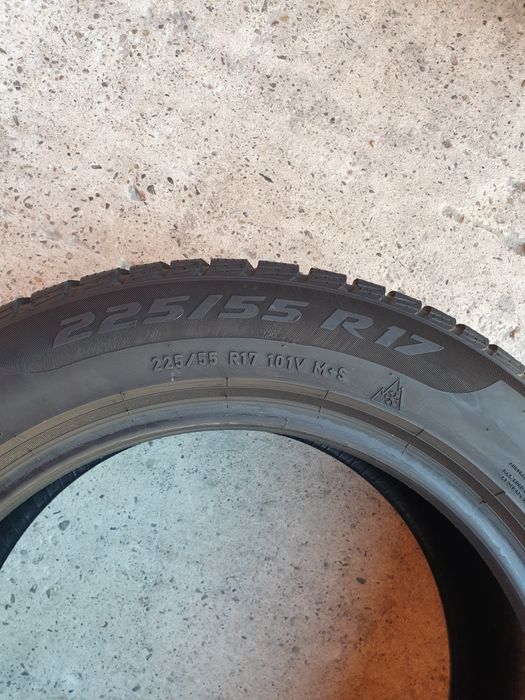 4 anvelope iarna PIRELLI 225/55/17 PRET PER BUCATA