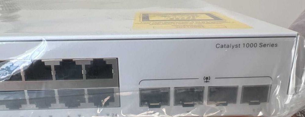 Cisco Catalyst C1000-24T-4G-L Новый, 24 порта Gigabit