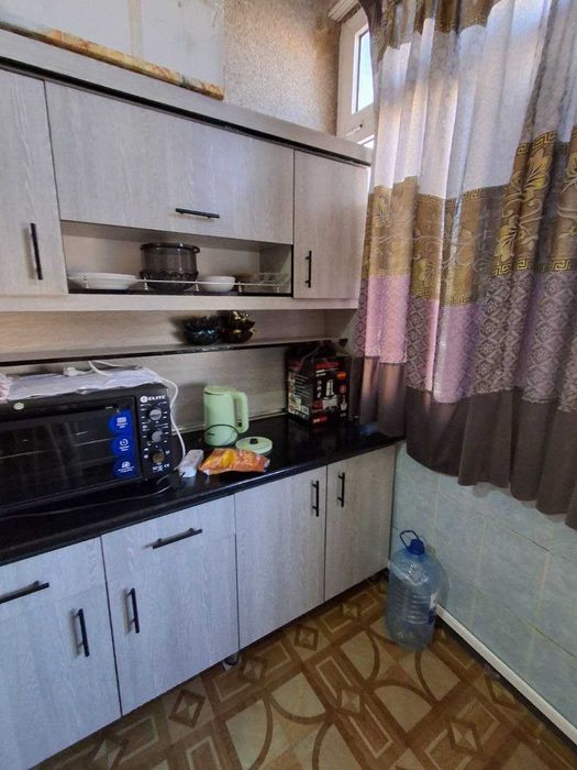 Продаётся 1х комн квартира на 3 этаже Ор-р 5 микрорайон Шайх Базарчик