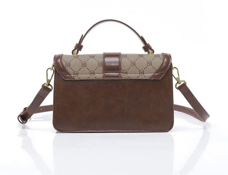 Коричневая сумка