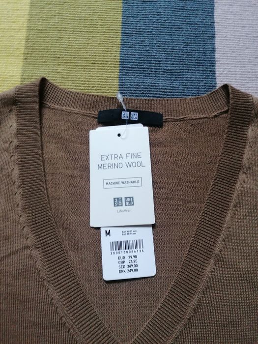 Bluza Uniqlo merino v neck M