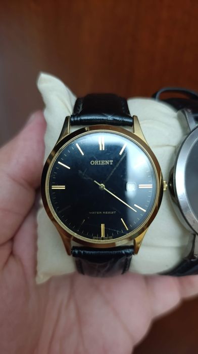 Продам Часы Ориент и Daniel Klein