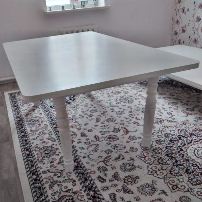 Стол кухонной ақ түстес