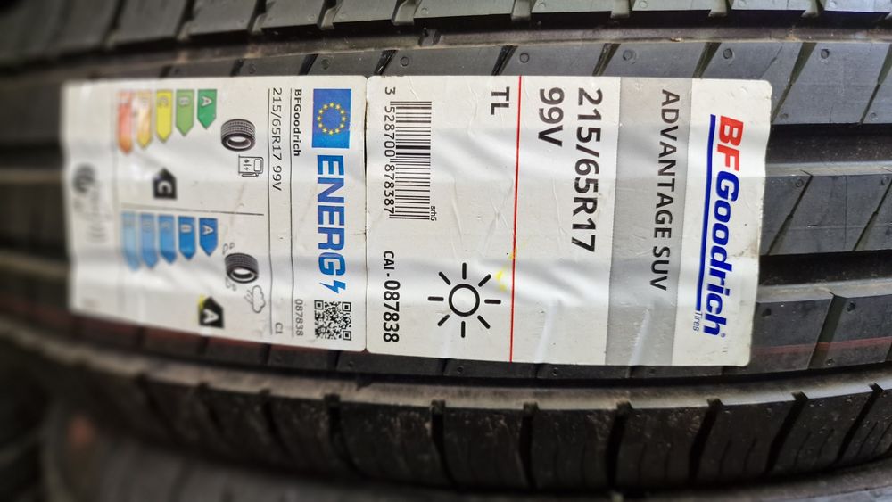 215 65 17 Bf Goodrich dot 2024 Tiguan 8 anvelope vara noi