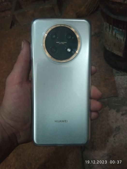Новый Huawei Nova Y91