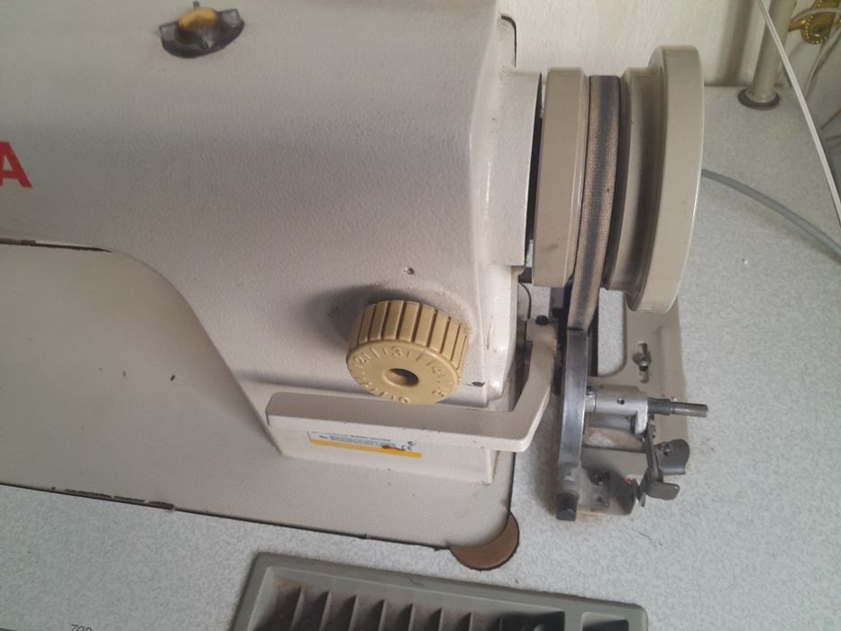 Tikuv mashinasi YAMATA FY8700