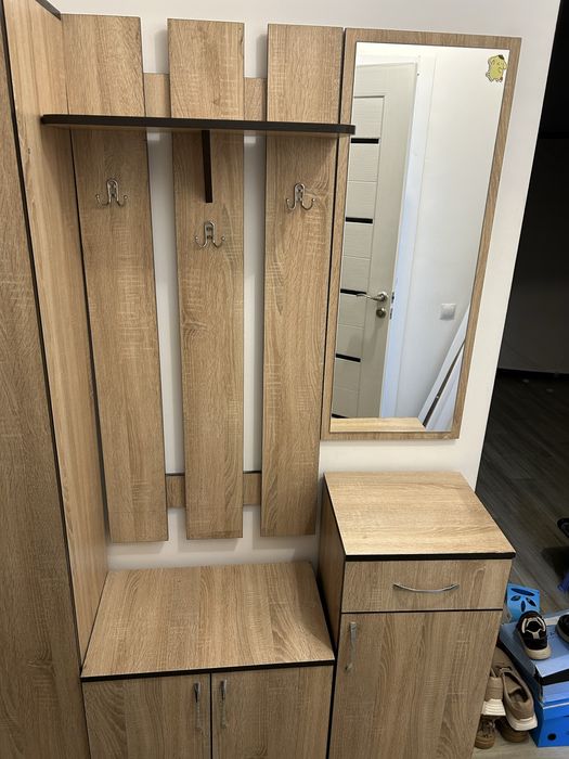 шкаф вешалка зеркало