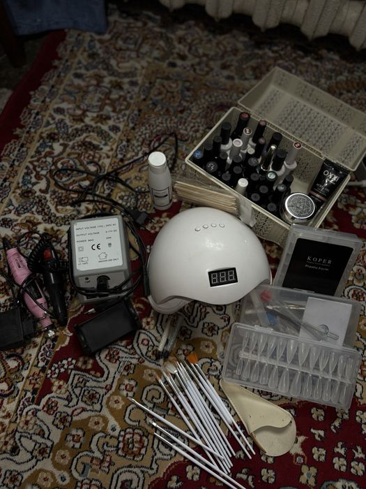 Продам маникюрный набор