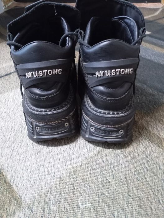 Продам  ботинки (Нью Роки)