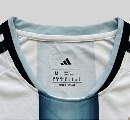 Футболна тениска Аржентина (adidas) – Размер M – НОВА