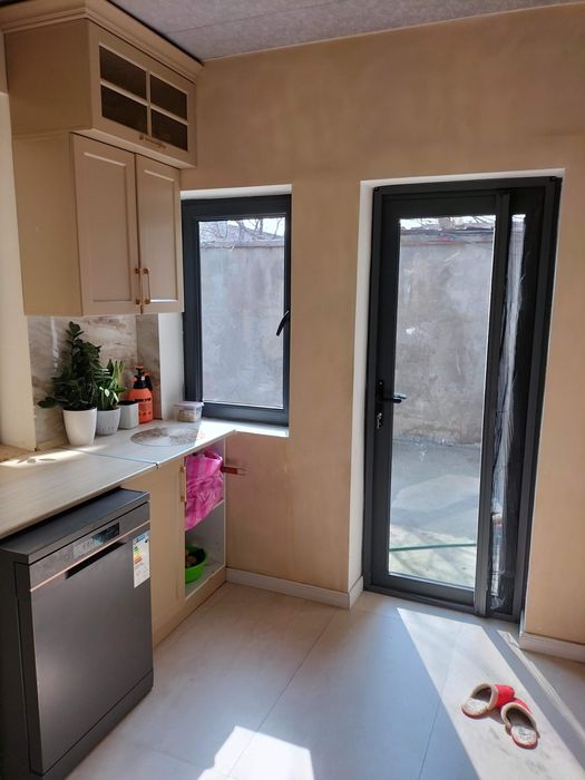 3 сот 2 дома 300 м Сергели