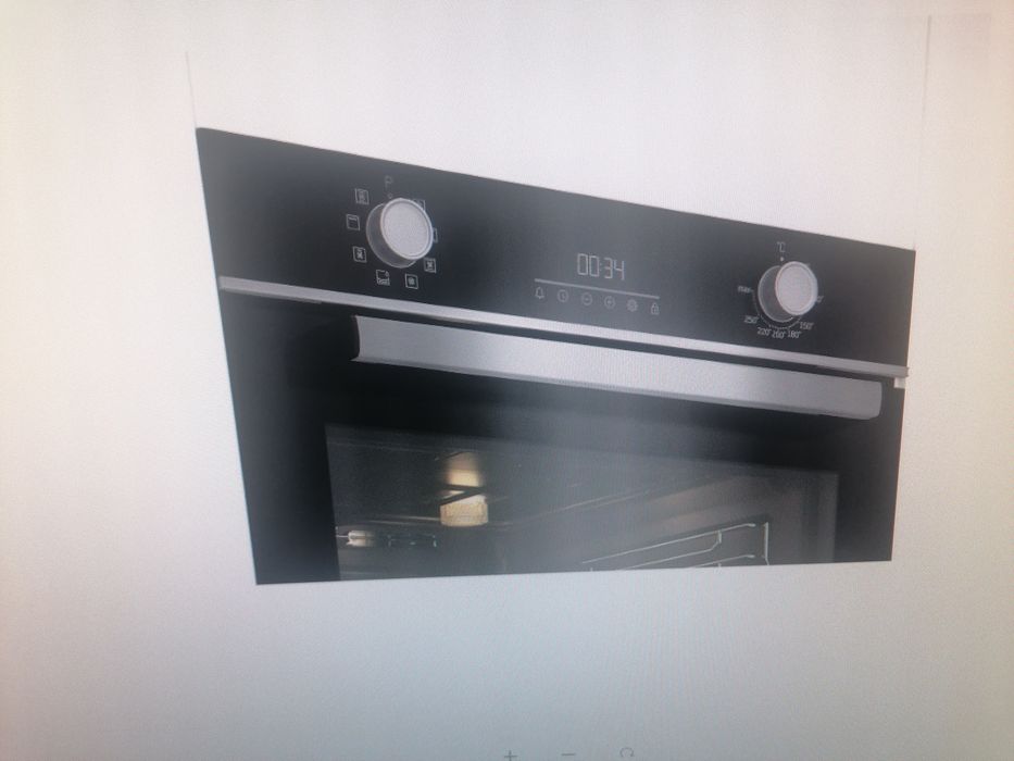 Cuptor incorporabil Beko