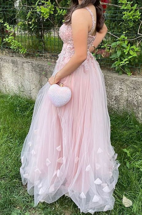 Официална рокля размер С/М