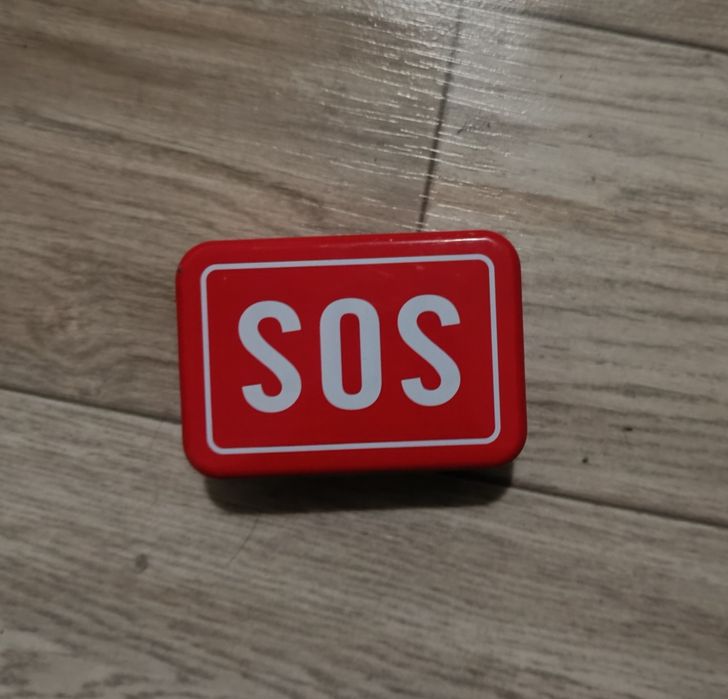 Продаю mini-набор SOS ,торг