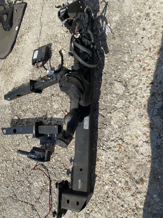 Теглич за Мерцедес Е класа  Mercedes E klasa W211  kombi