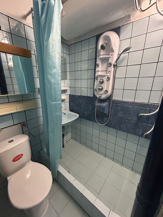 Дава се под наем Тристаен апартамент в Враца, Център - 74 кв.м за 298.86 € - Снимка #2