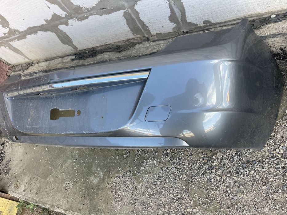 Продам задний бампер Chevrolet Cobalt
