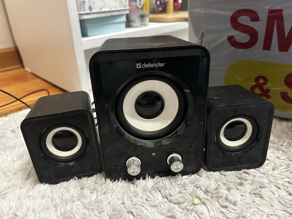 Продам черные колонки