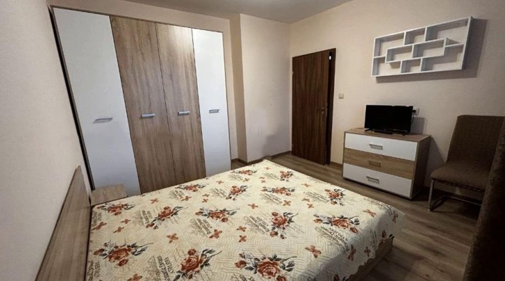 Дава се под наем Тристаен апартамент в София, Толстой - 65 кв.м за 500 € - Снимка #2