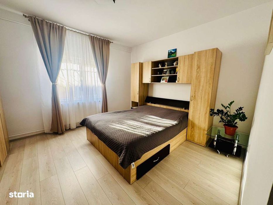 Direct proprietar–Casă 10camere|locuință+regim hotelier|20min de plajă