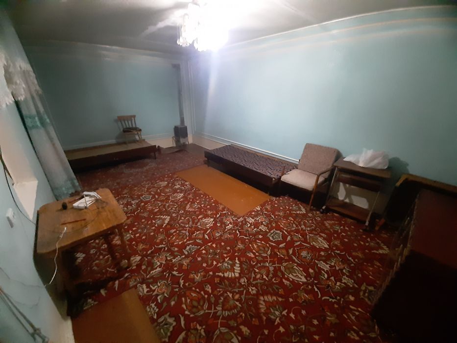 Eski Med.Institut yonida tayyor hovlicha sotiladi