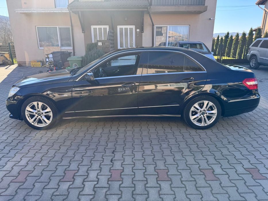 Mercedes E class w212  2011