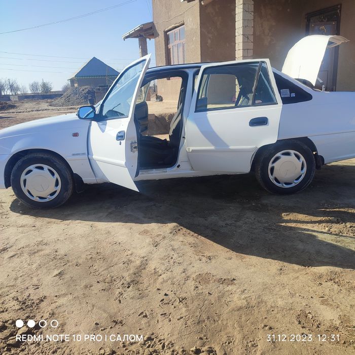 Nexia2 1.6 moshina xolati yaxshi