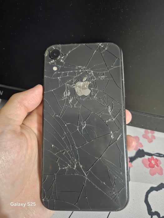 Iphone xr 64gbbb