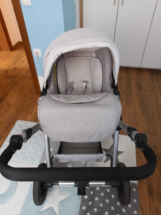 Детска зимна количка