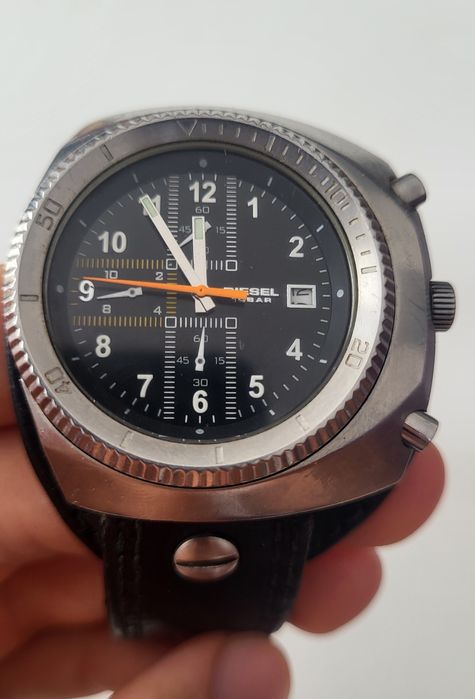 Часовник Diesel DZ4045