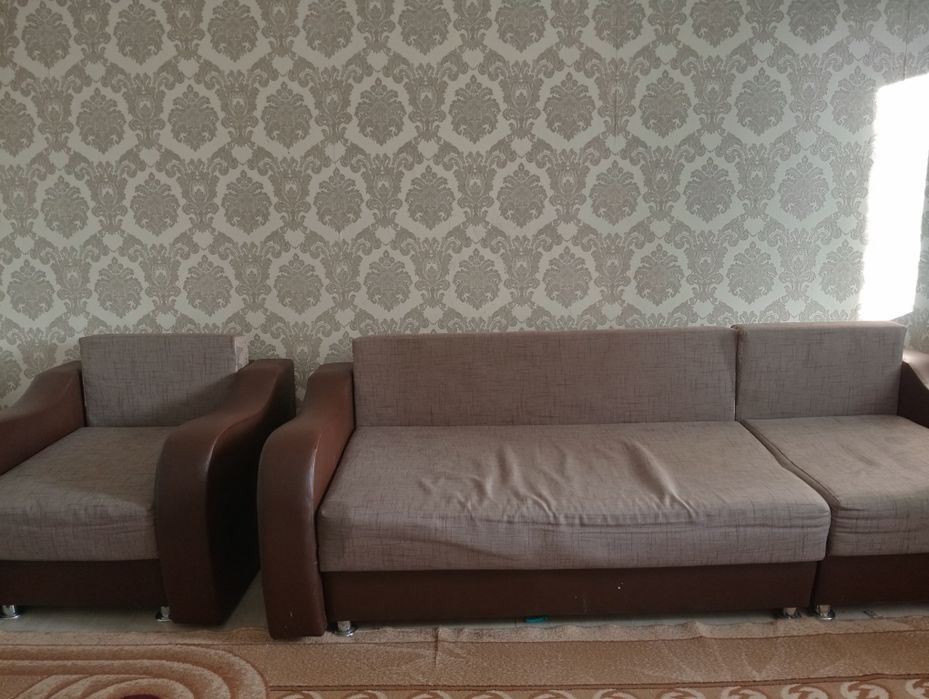 Продам диван и кресло