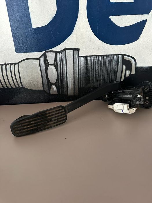 Pedala de acceleratie Volvo V70 S60 S80 30683516