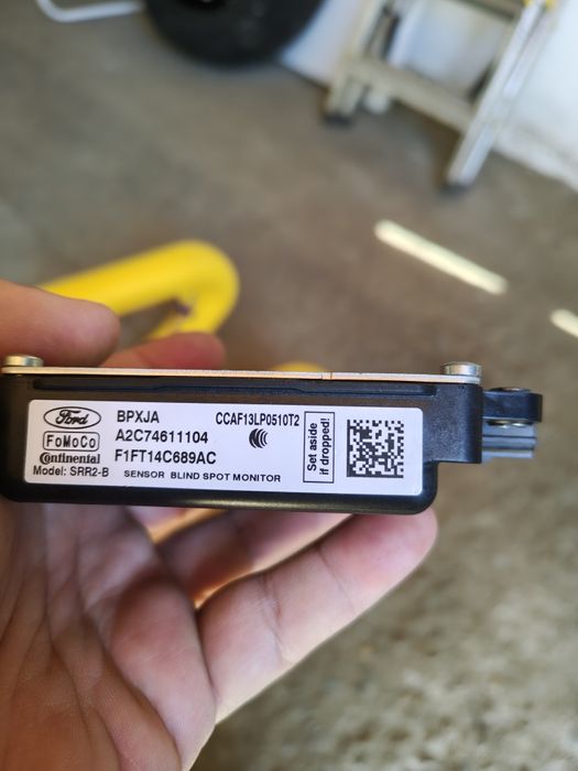 Vând module, senzori parcare, proiectoare , chei originale Ford