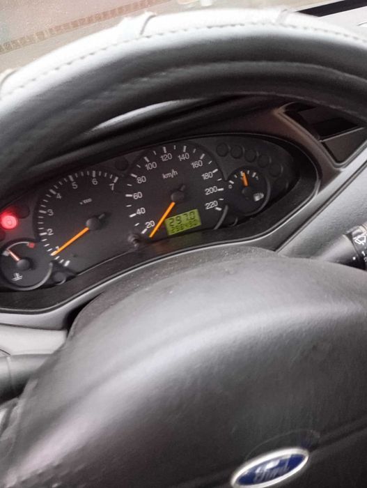 Vand Ford focus 1.6