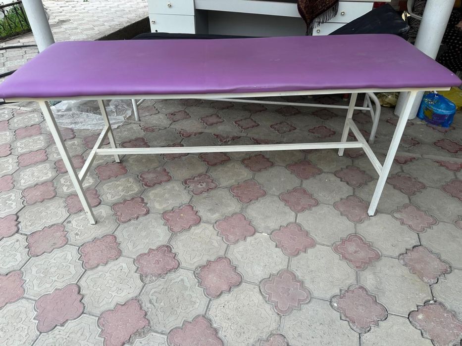 Кушетка в хорошем состоянии